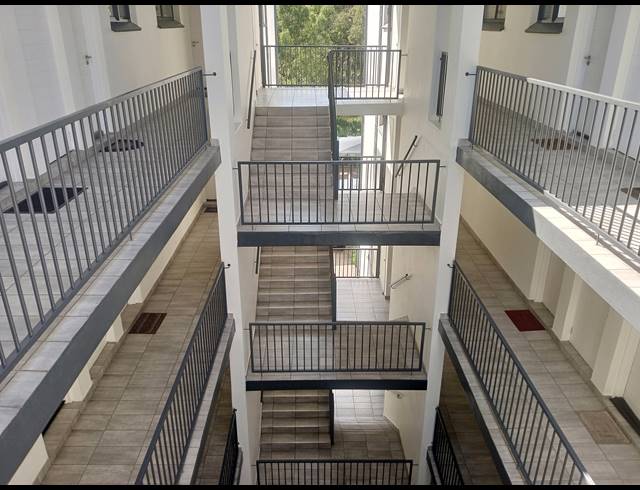 2 BEDROOM SECTIONAL TITLE FOR SALE IN LILIANTON